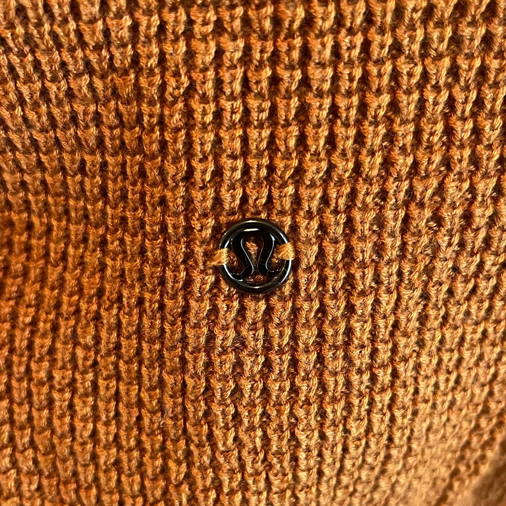 Lululemon sweater - Picture 3 of 3